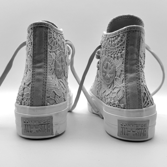 NWOT CONVERSE Chuck Taylor All Star High Top Platform Crocheted Sz 6 - Picture 5 of 12